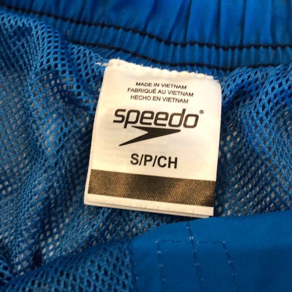 NWT Speedo swimming trunks - Picture 2 of 3